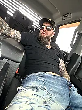 Beardedtattood: вебкам-шоу