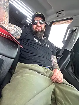 Beardedtattood's Webcam Show