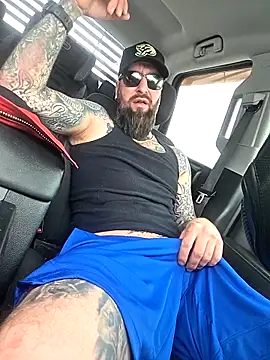 Beardedtattood 在線直播表演