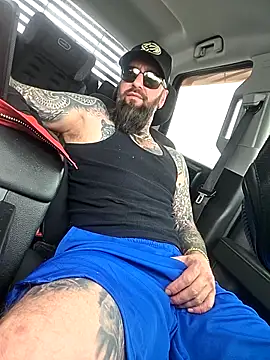 Beardedtattood's Webcam Show