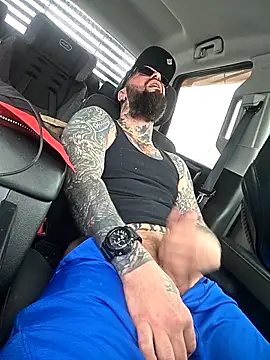 Show de Beardedtattood na webcam