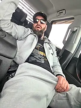 Beardedtattood webcam show