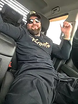 Beardedtattood Show in webcam