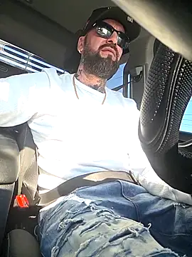 Beardedtattood Show in webcam