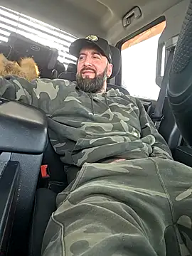 غرفة دردشة Beardedtattood المباشرة