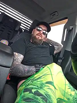 عرض كام Beardedtattood