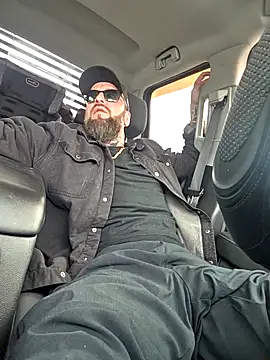 Beardedtattood webcam show