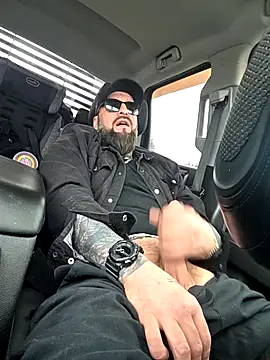 Beardedtattoodのウェブカメラショー