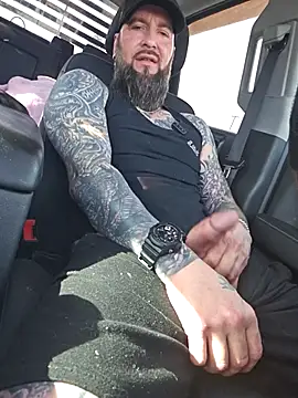 Beardedtattoodのウェブカメラショー