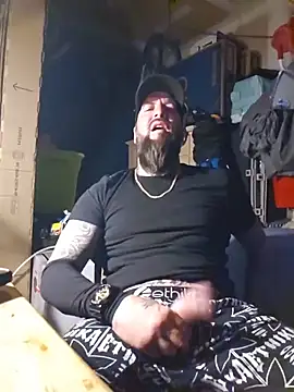 Beardedtattood Live XXX-Chat