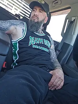 Show de Beardedtattood na webcam