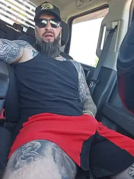 Beardedtattood: вебкам-шоу