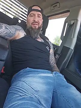 Beardedtattood's Webcam Show