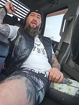 Beardedtattood's Webcam Show