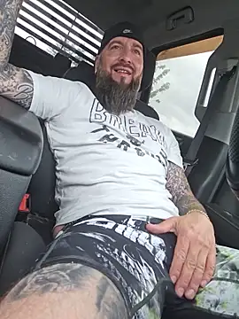 Beardedtattood's Webcam Show