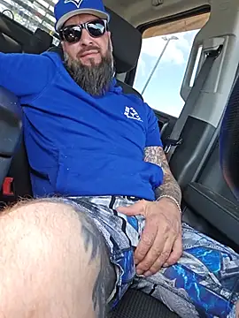 Beardedtattood webcam show