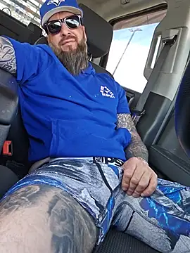 Beardedtattoodのウェブカメラショー
