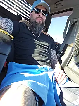 Beardedtattood's Webcam Show