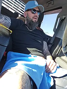 Beardedtattood – webcam-show