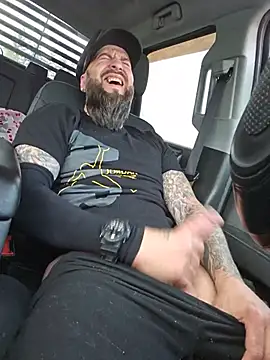 عرض كام Beardedtattood