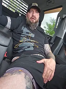 Beardedtattood – webcam-show