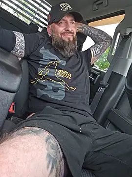 Beardedtattood Show in webcam