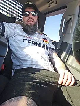 Beardedtattood Show in webcam