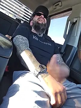 Beardedtattood Adlı Modelin Web Kamerası Şovu