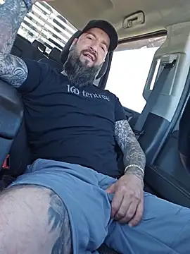 Beardedtattood Show Webcam
