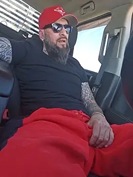 Beardedtattood Adlı Modelin Web Kamerası Şovu