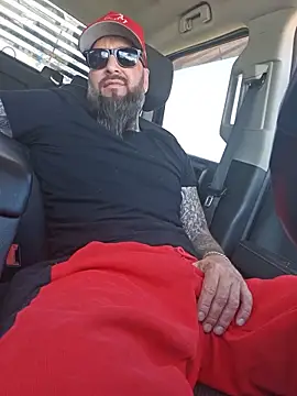 Beardedtattood – webcam-show