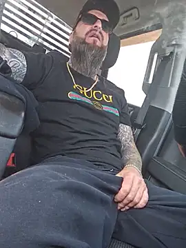 Show de Beardedtattood na webcam