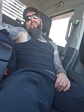 Show Webcam de Beardedtattood