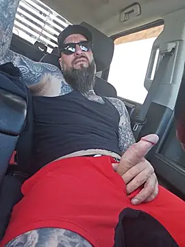 Beardedtattood webcam show
