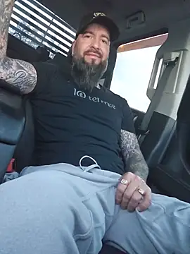 Beardedtattood Show in webcam