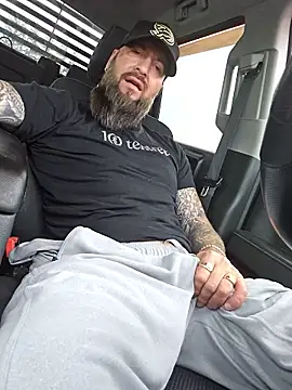 Beardedtattood's Webcam Show