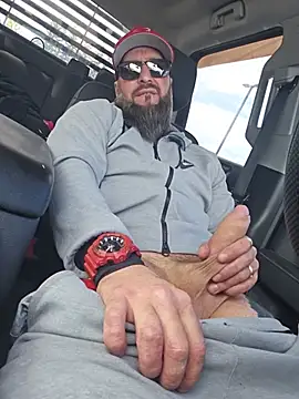 Beardedtattood Show in webcam