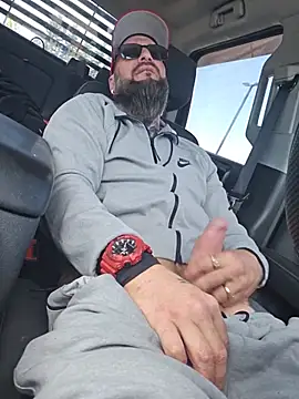 Beardedtattoodのウェブカメラショー