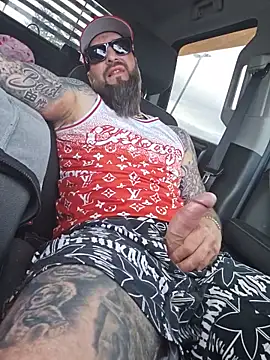 Beardedtattood webkamerás műsora