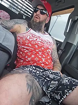 Show de Beardedtattood na webcam