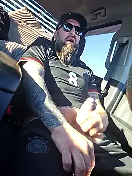 Beardedtattood – webcam-show