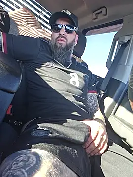 Beardedtattood Шоу с уебкамера