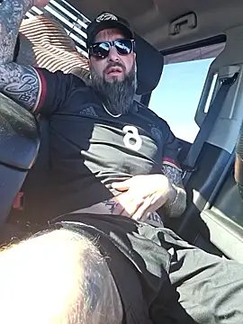 Beardedtattood Show in webcam