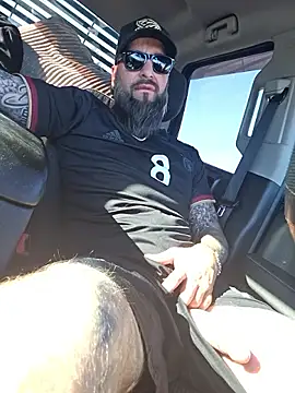 Beardedtattood 在線直播表演