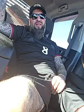 Show de Beardedtattood na webcam