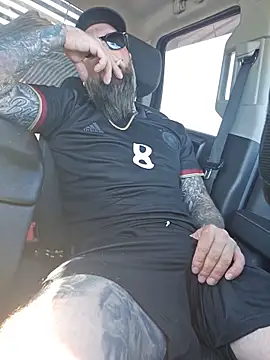Beardedtattood 在線直播表演