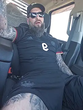 Show Webcam de Beardedtattood