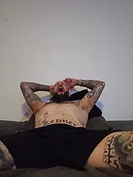 Webkamerová show Beardedtattood