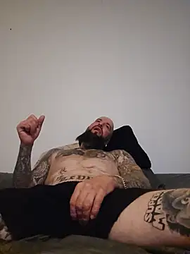 Show de Beardedtattood na webcam