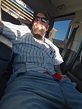 Beardedtattood 在線直播表演